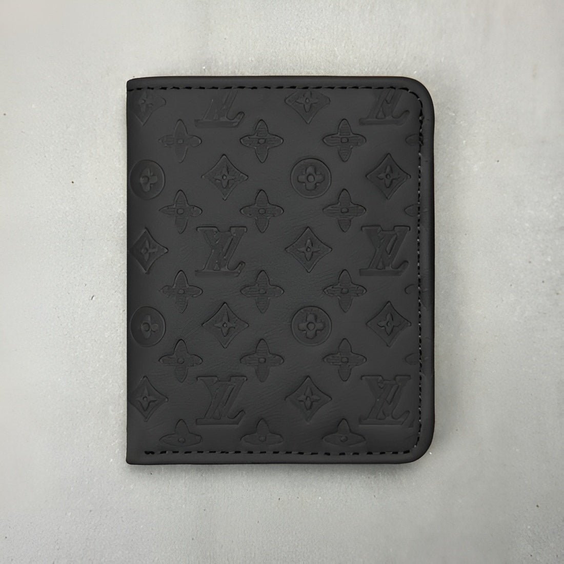 Louis Vuitton Monogram Bifold Wallet for Men – Compact Leather Card & Cash Holder